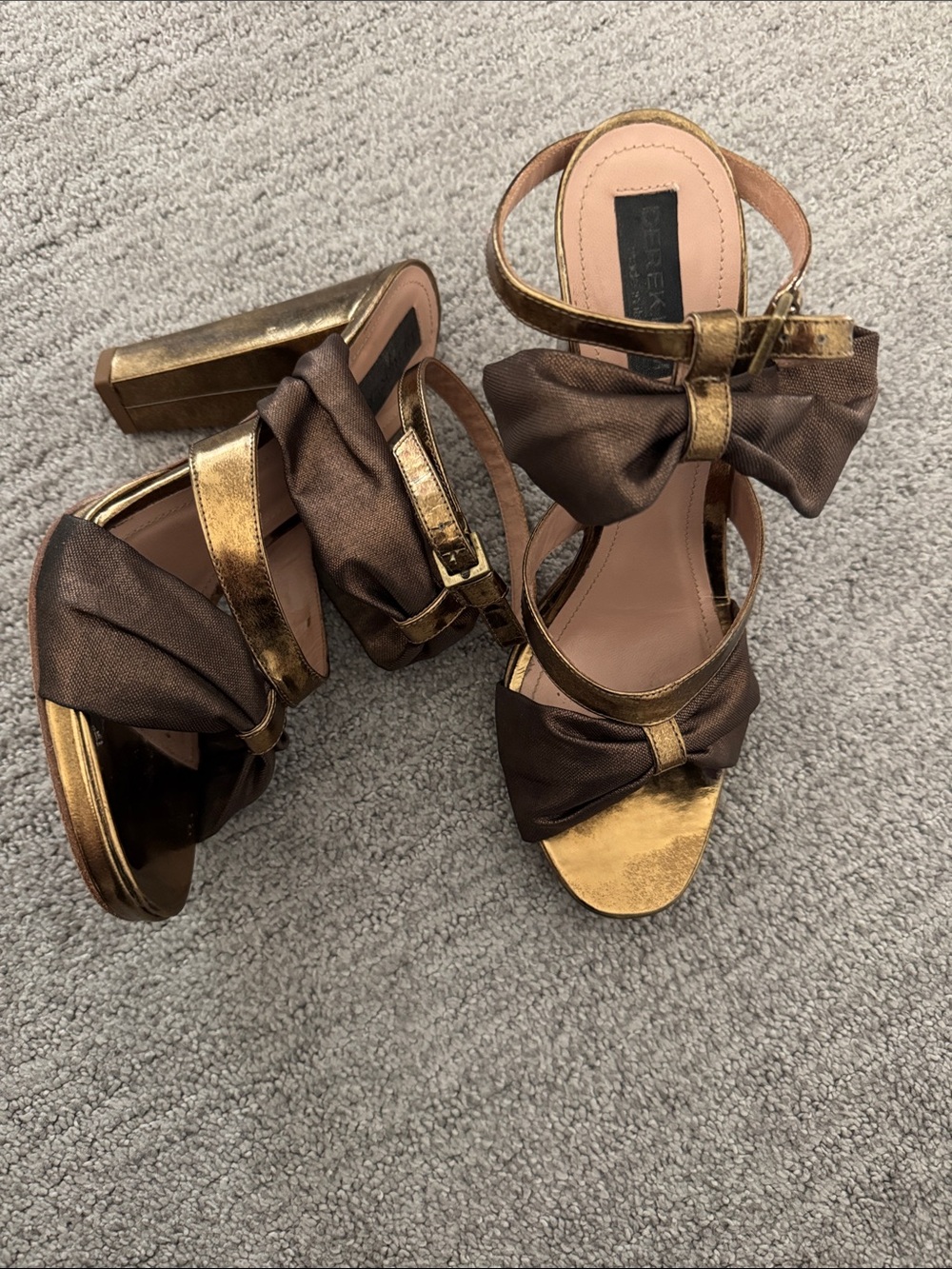 Derek Lam Metallic Gold and Brown Bow-Accent Women's Heeled Sandals Sz 39 EU